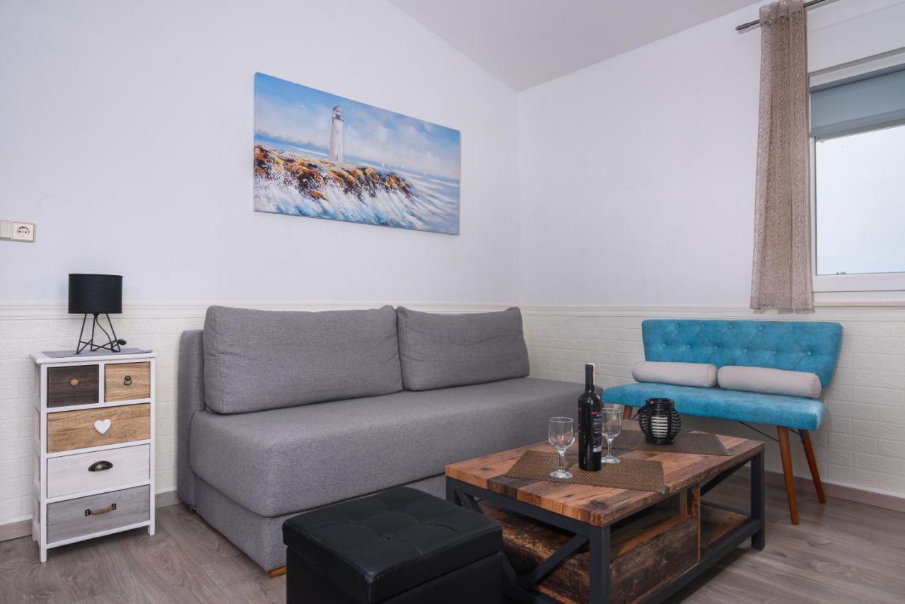 Apartment Kvesic Trogir Dış mekan fotoğraf