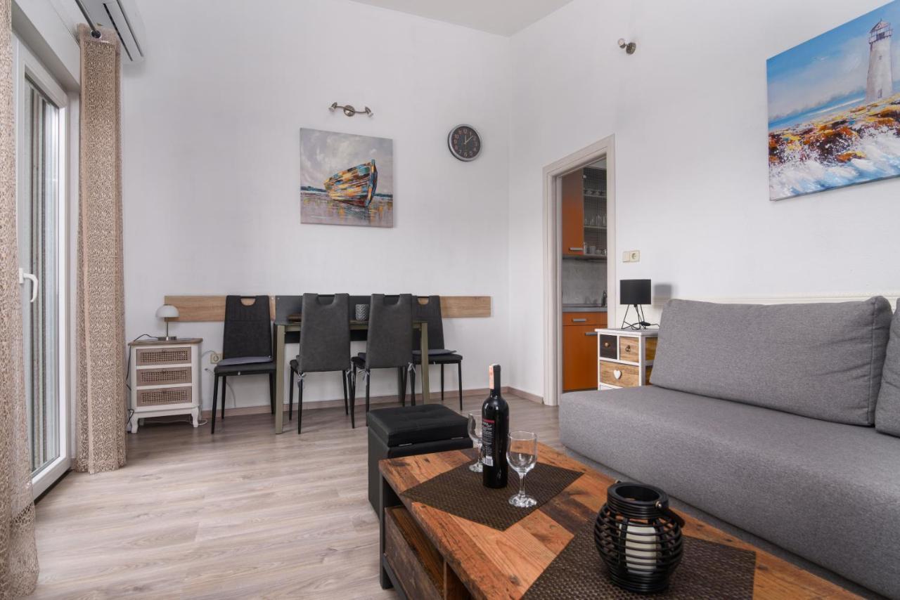 Apartment Kvesic Trogir Dış mekan fotoğraf