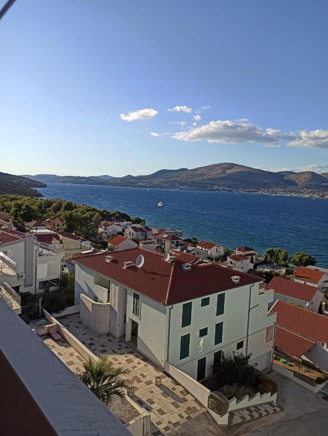 Apartment Kvesic Trogir Dış mekan fotoğraf